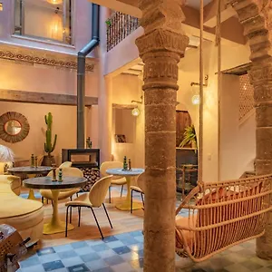 5* Riad Mama Lova